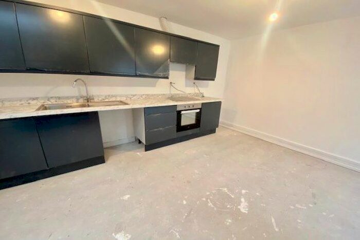 2 Bedroom Flat To Rent In Victoria Street, Wolverhampton, WV1