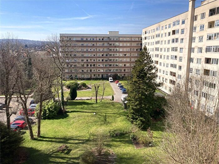3 Bedroom Flat For Sale In Bradfield Road, Sheffield, South Yorkshire, S6