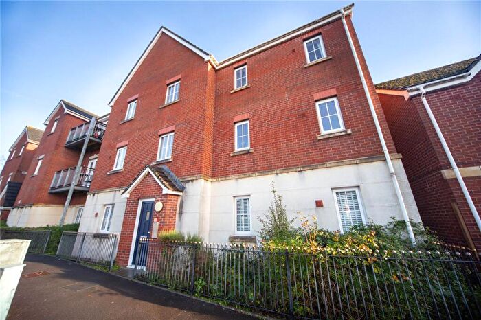 2 Bedroom Flat To Rent In Caerphilly Road, Llanishen, Cardiff, CF14