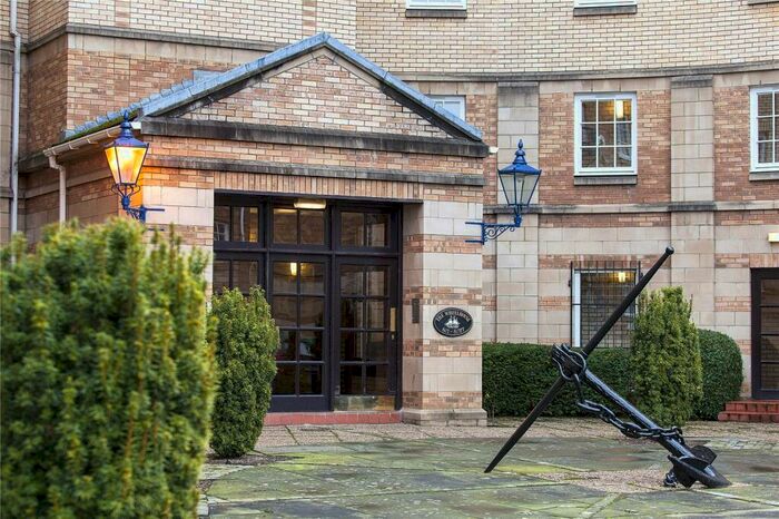 2 Bedroom Flat To Rent In Sheriff Bank, Edinburgh, Midlothian, EH6