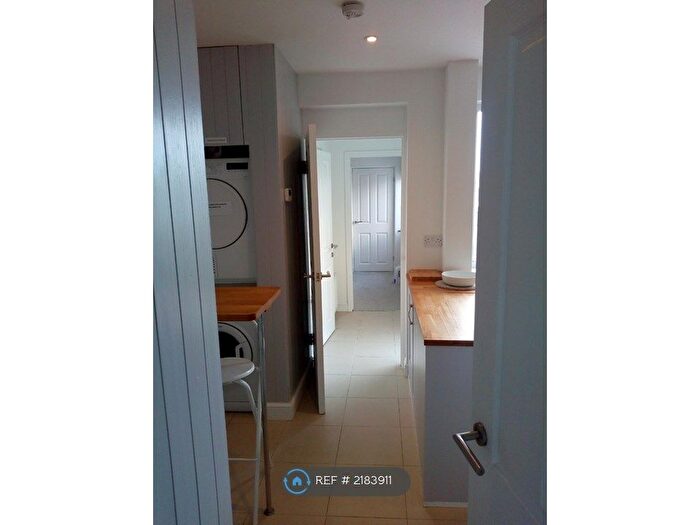 4 Bedroom Detached House To Rent In Liskey Hill, Perranporth, TR6
