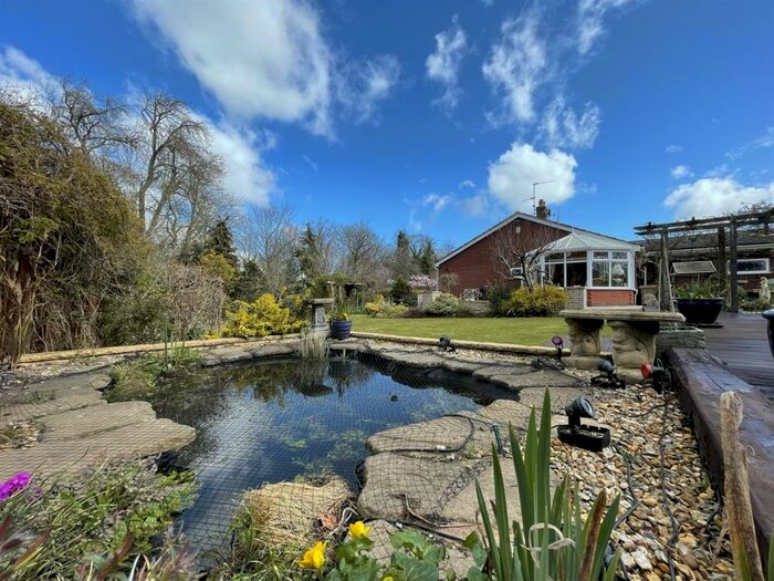 4 Bedroom Bungalow For Sale In Larchwood Rise, Knossington, LE15