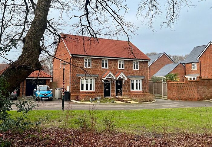 3 Bedroom Semi-Detached House For Sale In Pelton Close, Bexhill On Sea, TN39