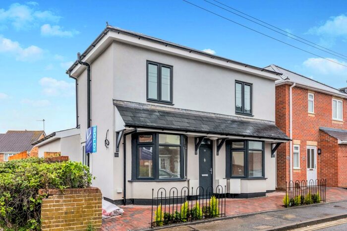 1 Bedroom Apartment To Rent In Bourne Road, , Southampton, SO15