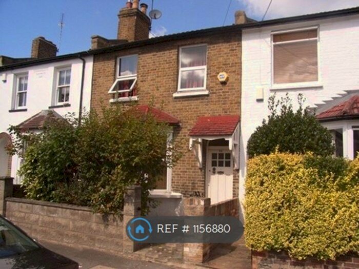 3 Bedroom Terraced House To Rent In Shakespeare Road, London, W3