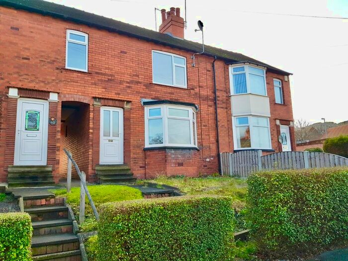 2 Bedroom Terraced House To Rent In Beechwood Avenue, Wakefield, WF2