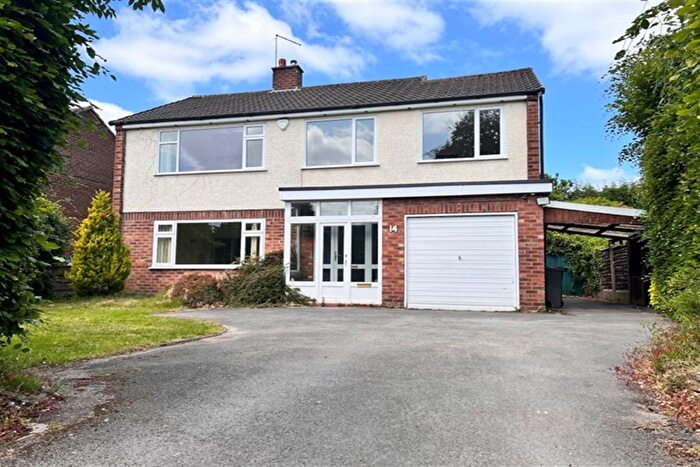 4 Bedroom Detached House For Sale In Tanyard Drive, Hale Barns, Altrincham, WA15