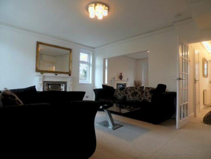 4 Bedroom End Of Terrace House To Rent In Princes Gardens, West Acton W3