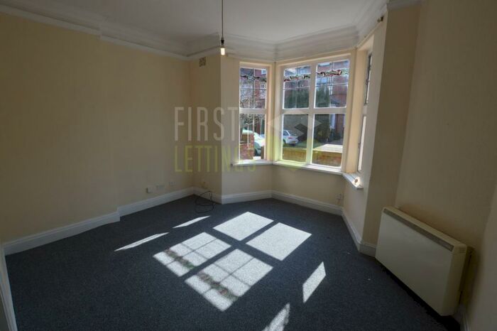 1 Bedroom Flat To Rent In Springfield Road, Leicester, LE2