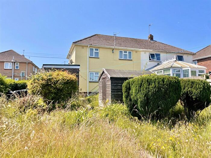 3 Bedroom Semi-Detached House For Sale In Culliford Way, Weymouth, DT3