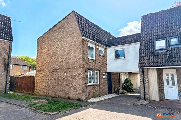4 Bedroom Terraced House For Sale In Howland, Orton Goldhay, Peterborough, PE2
