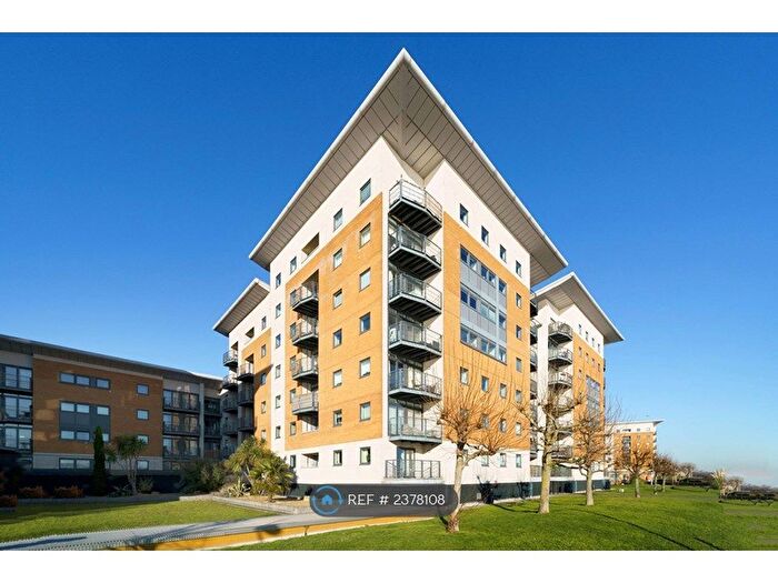 2 Bedroom Flat To Rent In Sheerness Mews, London, E16