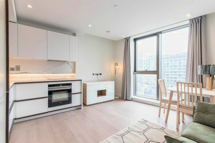 1 Bedroom Flat To Rent In Westmark Tower, London, W2