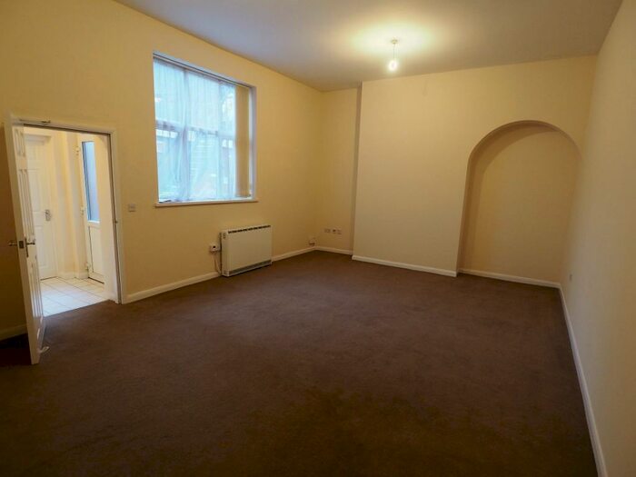 2 Bedroom Apartment To Rent In St Augustines Hall, Princes Road, Hull, HU5