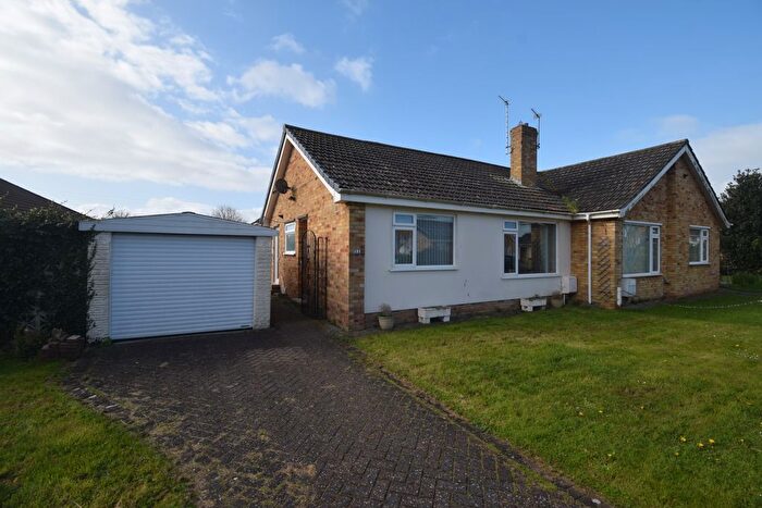 3 Bedroom Semi Detached Bungalow For Sale In Dorset Road, Bridgwater, TA6
