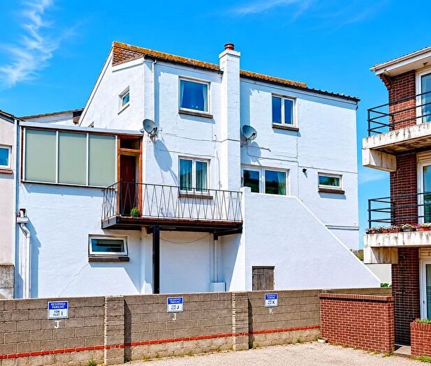 4 Bedroom Maisonette For Sale In Pillar Avenue, Brixham, TQ5