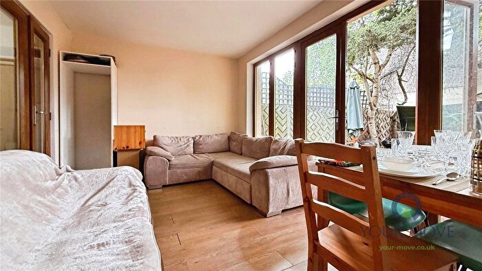 4 Bedroom Terraced House To Rent In Waterdale Road, London, SE2