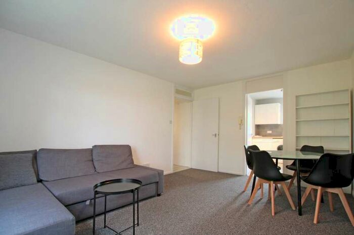 1 Bedroom Flat To Rent In 73 Shipley Fields Road Shipley, Bradford, BD18