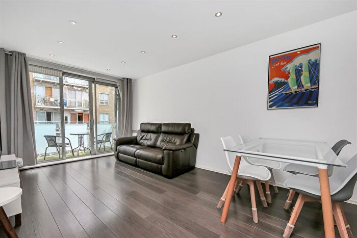 2 Bedroom Apartment To Rent In Ionian Building, Limehouse, E14