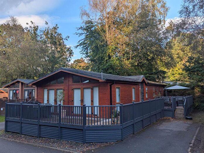 3 Bedroom Mobile Home For Sale In White Cross Bay Holiday Park & Marina, Ambleside Road, Windermere, LA23
