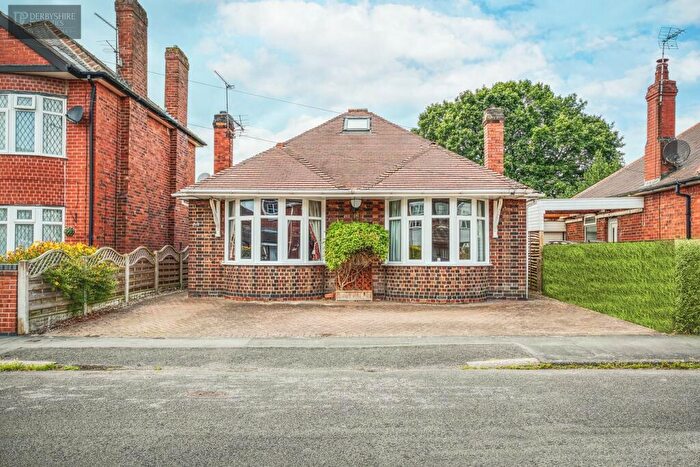 3 Bedroom Detached Bungalow For Sale In Brenden Avenue, Somercotes, DE55