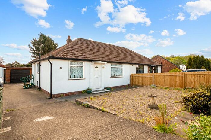 2 Bedroom Bungalow For Sale In Forest Way, Harrogate, HG2