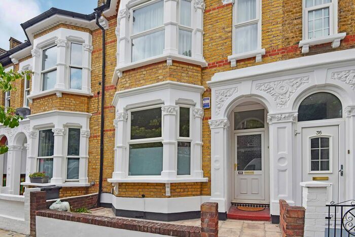 4 Bedroom Terraced House To Rent In Princess May Road, London, N16