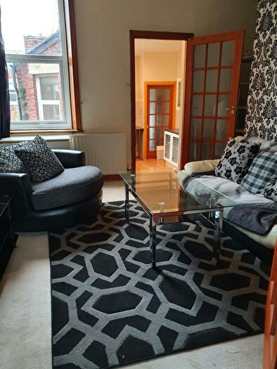 3 Bedroom Apartment To Rent In Lonsdale Terrace, Jesmond, NE2