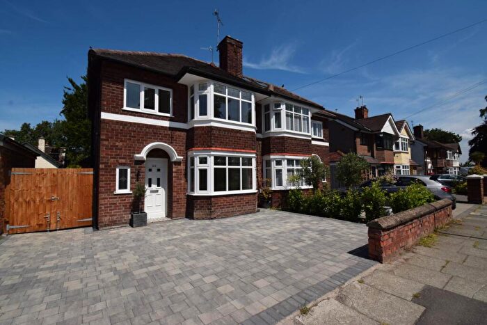 3 Bedroom Semi-Detached House For Sale In Stanton Road, Bebington, CH63