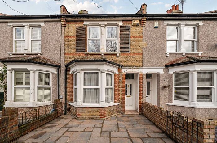 3 Bedroom Terraced House For Sale In Cambridge Road, Sidcup, DA14