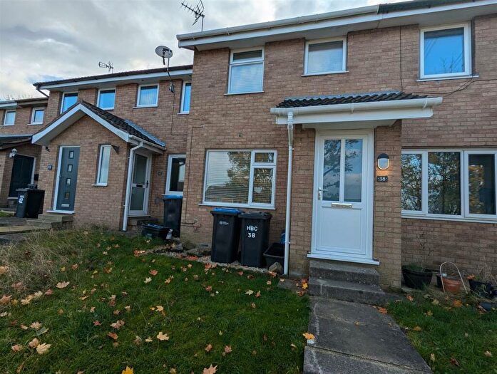 1 Bedroom Town House To Rent In Markenfield Road, Harrogate, HG3