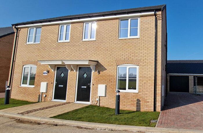 3 Bedroom Semi-Detached House To Rent In Dobney Street, Surfleet, Spalding, PE11