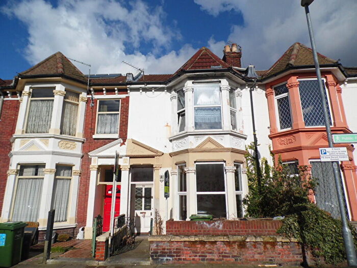 2 Bedroom Flat To Rent In Derby Road, North End, PO2