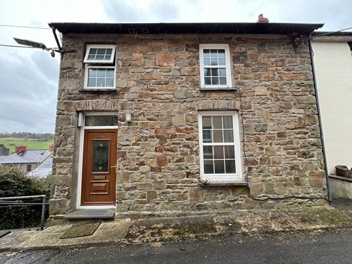 2 Bedroom Maisonette To Rent In Clifton Terrace, Llandysul, Ceredigion, SA44