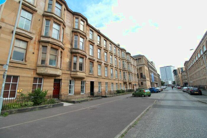 1 Bedroom Flat To Rent In Kent Road, Glasgow, G3
