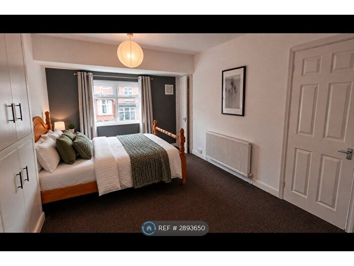 1 Bedroom Terraced House To Rent In Adwick Place, Leeds, LS4