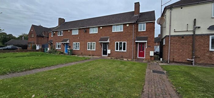 2 Bedroom Terraced House To Rent In Lichfield Road, Shelfield, WS4