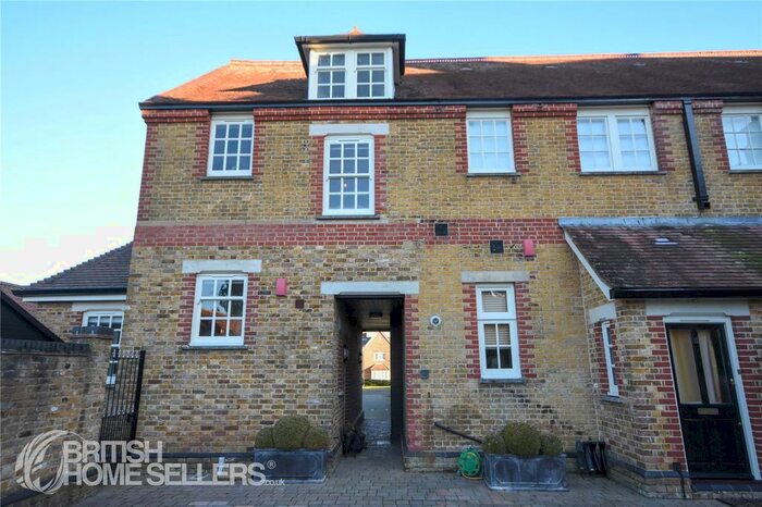 3 Bedroom End Of Terrace House For Sale In Elmbridge Hall, Fyfield, Ongar, Essex, CM5