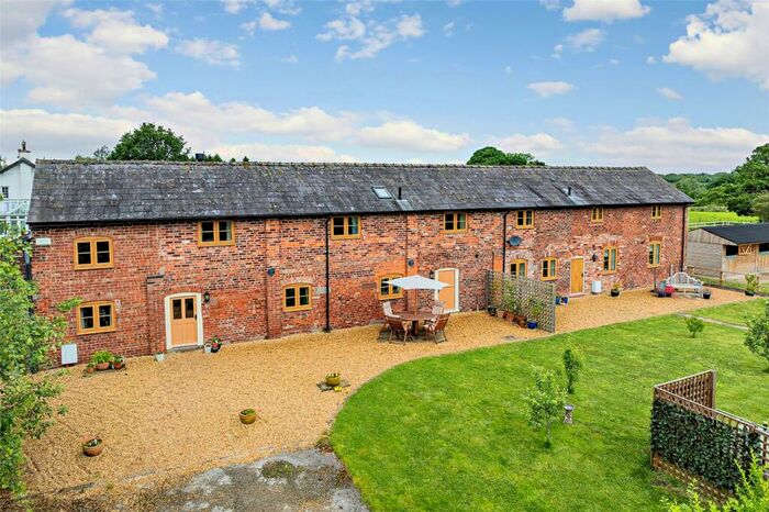 5 Bedroom Equestrian Facility For Sale In Ainsworth Lane, Crowton, Northwich, Cheshire, CW8