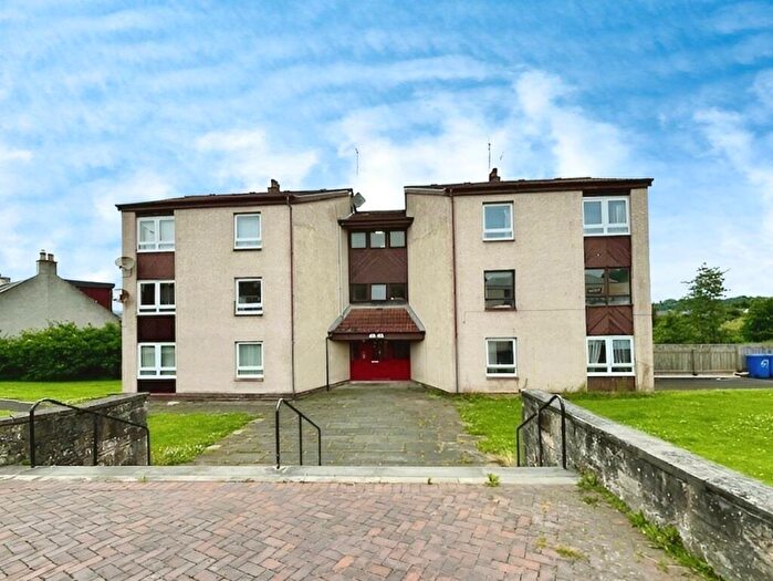 2 Bedroom Flat For Sale In Cardenden Road, Cardenden, Lochgelly, KY5