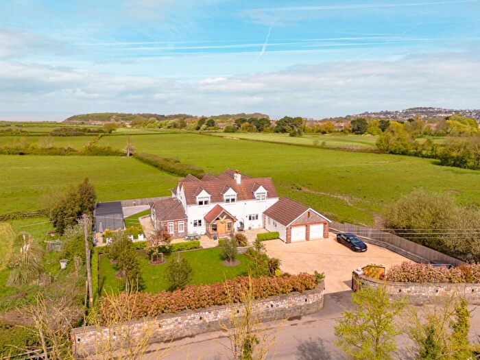 5 Bedroom Detached House For Sale In Lower Strode Road, Clevedon, Avon, BS21