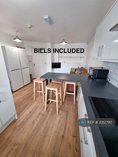 6 Bedroom Terraced House To Rent In Guildford Park Avenue, Guildford, GU2