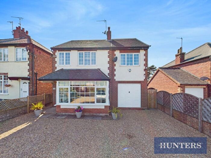 4 Bedroom Detached House For Sale In Sheeprake Lane, Sewerby, Bridlington, YO15