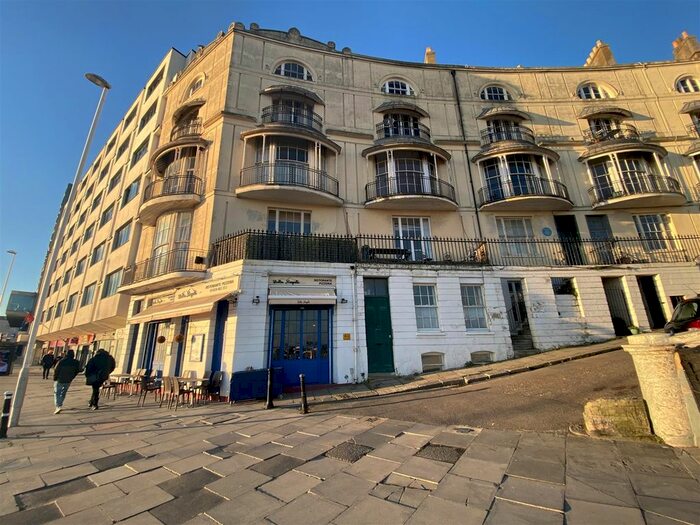 1 Bedroom Flat To Rent In Pelham Crescent, Hastings, TN34