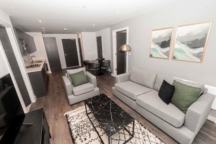 2 Bedroom Apartment To Rent In Greengate, Manchester, Greater Manchester, M3