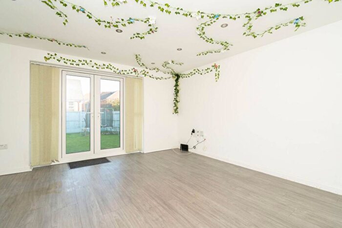 3 Bedroom Terraced House To Rent In Skipper Close, , Hemel Hempstead, HP2