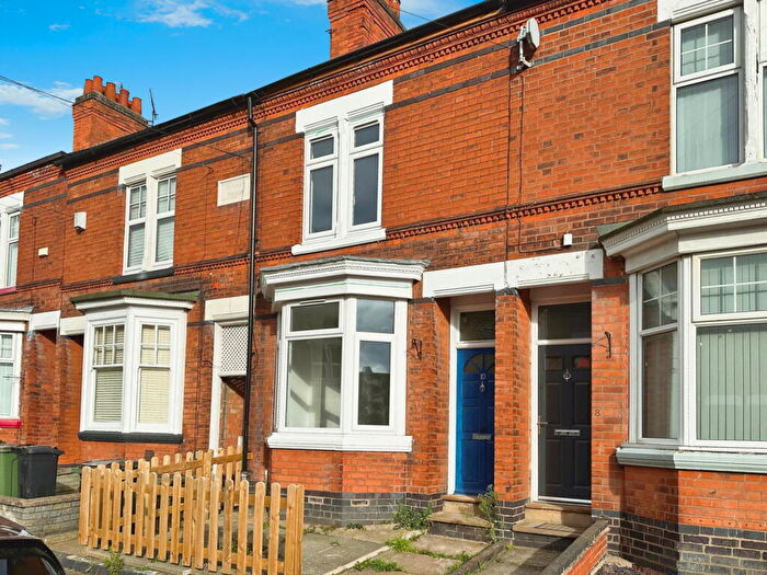 3 Bedroom Terraced House For Sale In Spencer Street, Oadby, LE2