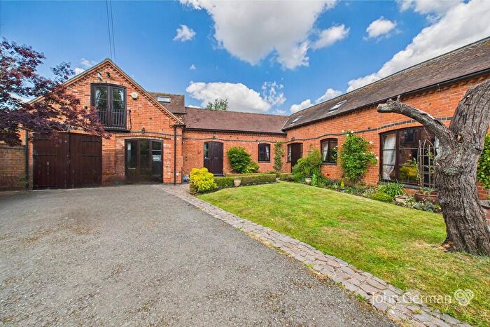4 Bedroom Barn Conversion For Sale In Stonehurst Lane, Normanton On Soar, LE12