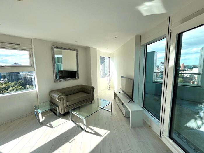 2 Bedroom Apartment To Rent In The Cube, B1