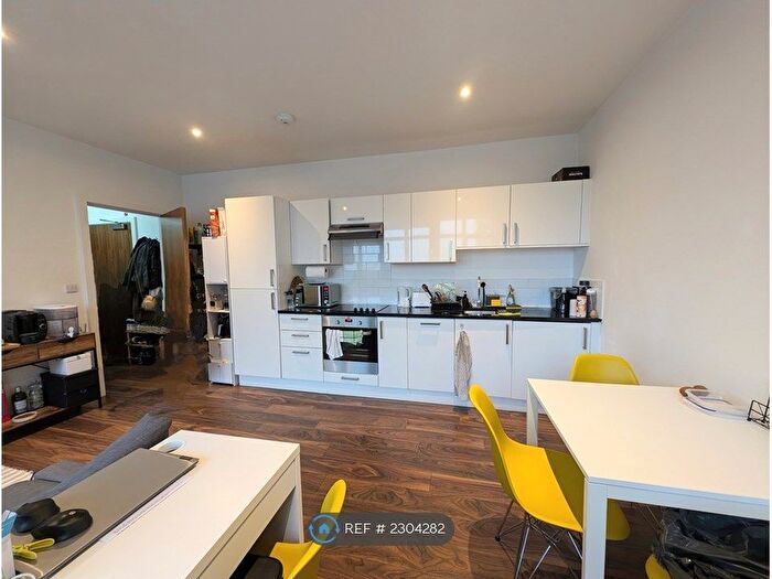 1 Bedroom Flat To Rent In Talbot Skyline, Rayners Lane, Harrow, HA2